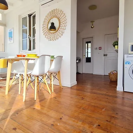 Happy - With A View, Private Terrace & Ac Appartement