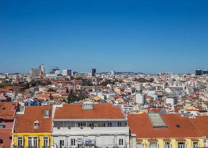Happy - With A View, Private Terrace & Ac * Lissabon